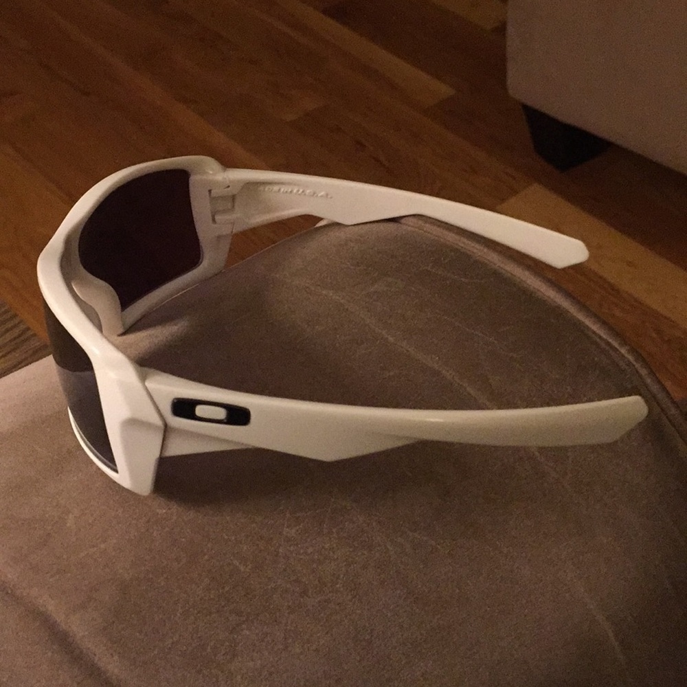 Oakley eyepatch white frames with gunmetal lens